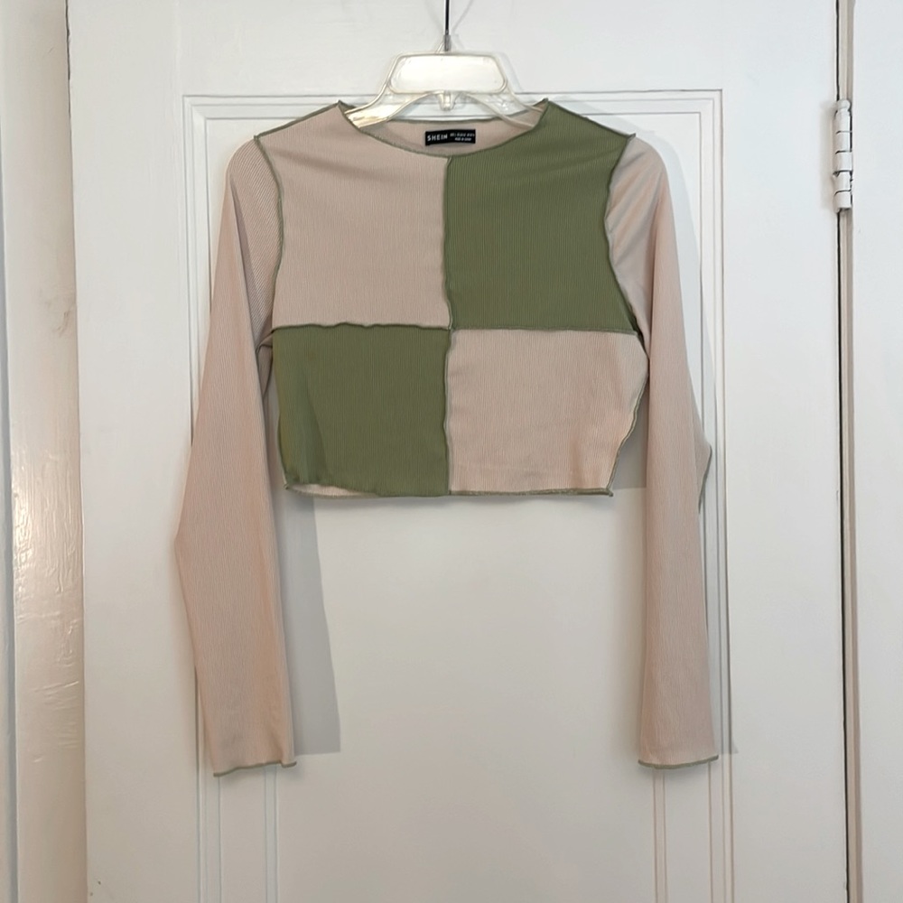 Cute Shein patch shirt